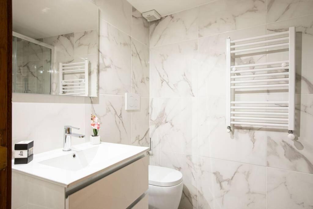 Unforgettable Split Level Jacuzzi Suite Navona - Top Collection Rome Bagian luar foto